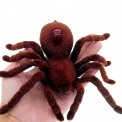 PAJĄK TARANTULA ZDALNIE STEROWANE RC + PILOT